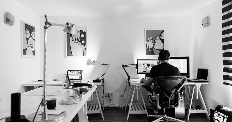 Adopter les meilleures pratiques pour une bonne posture au bureau